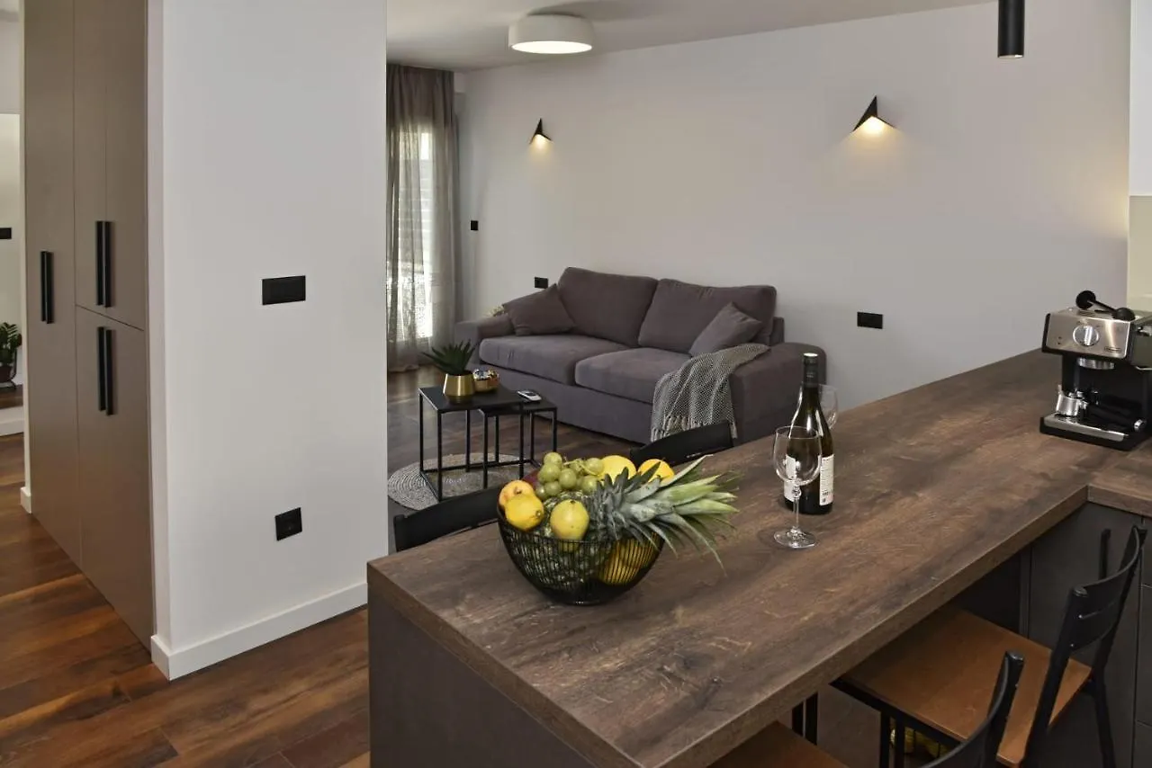 Historic Village Apartments Slatine