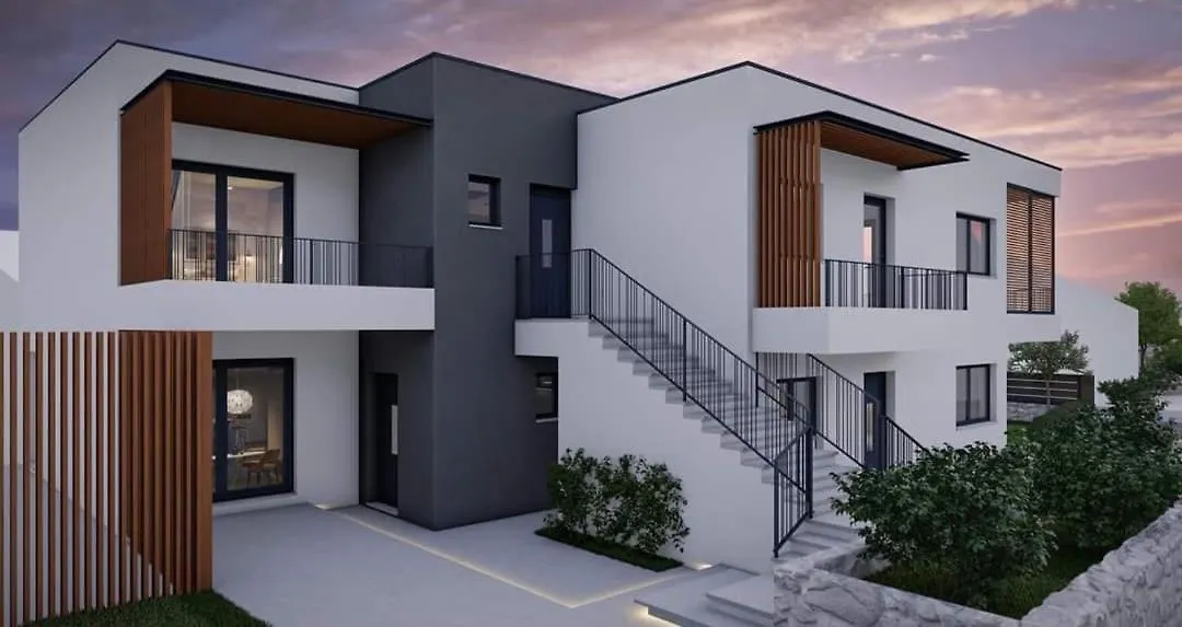 Historic Village Apartments Slatine