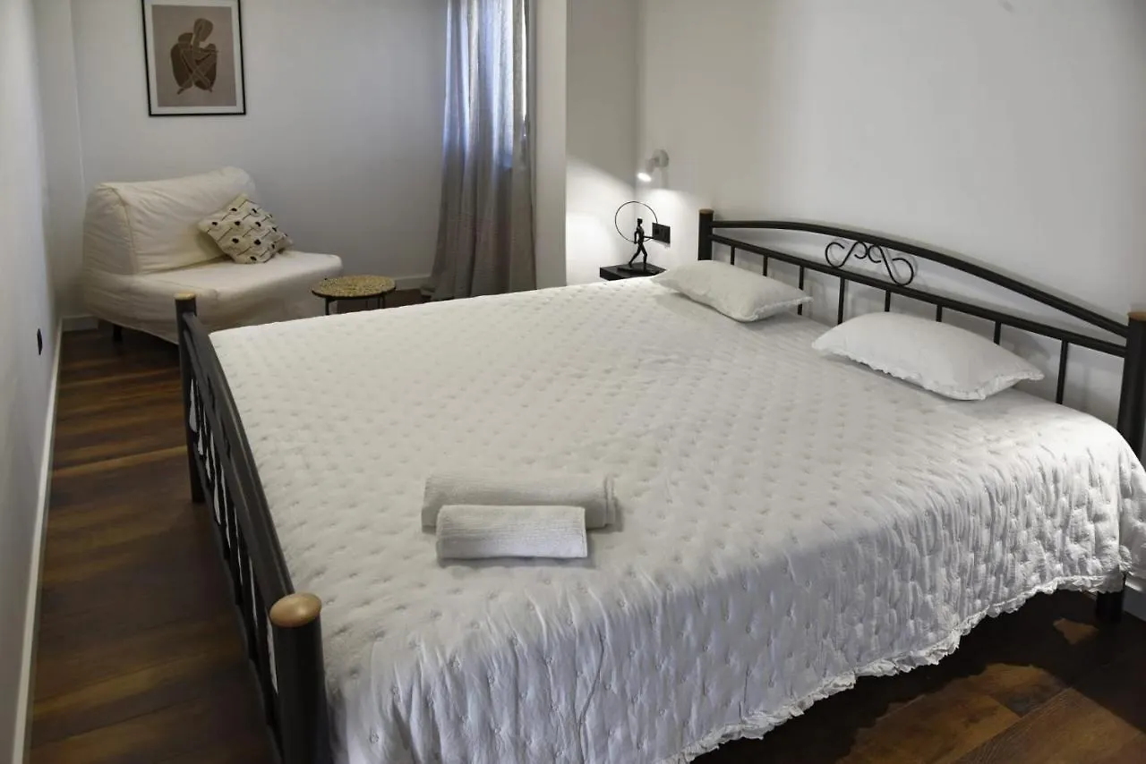 Historic Village Apartments Slatine Croatia