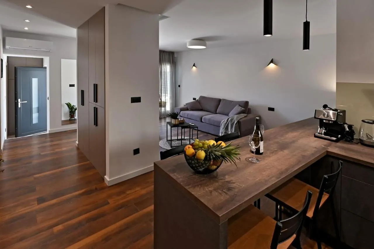 Historic Village Apartments Slatine